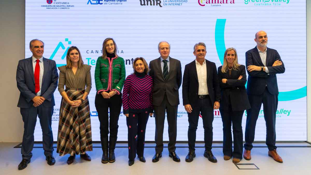 Presentación del plan Cantabria Tech Talent para formar a 100 jóvenes en competencias digitales con prácticas remuneradas