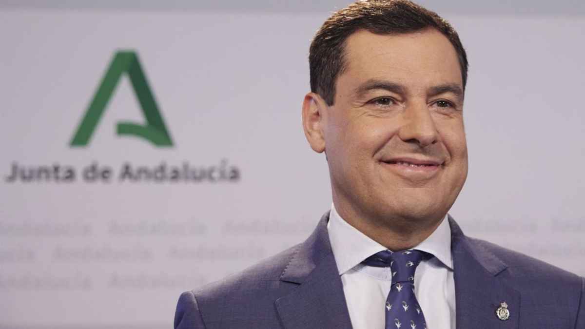 Juanma Moreno, presidente de la Junta de Andalucía, tras la subida de su sueldo en 2026