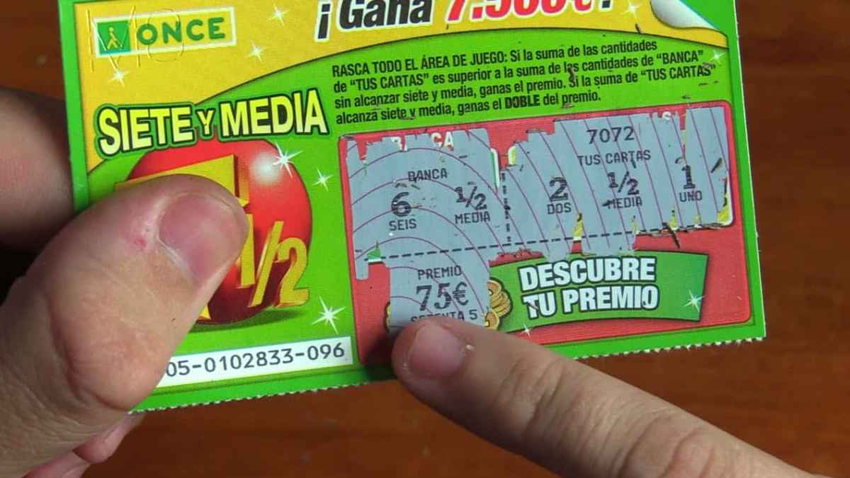 Rasca de lotería con premio pequeño sujeto a impuestos segun propuesta de hacienda
