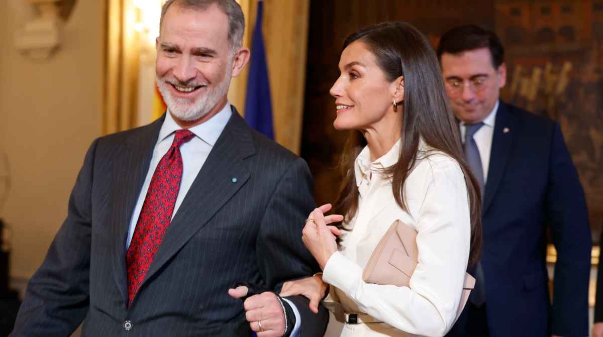 Felipe VI y la reina Letizia tras la subida del 1,5% en sus sueldos