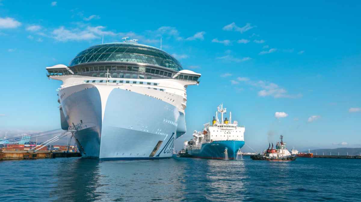 Buque atracado en el Puerto de Algeciras donde se ha convocado una oferta de empleo con plaza fija