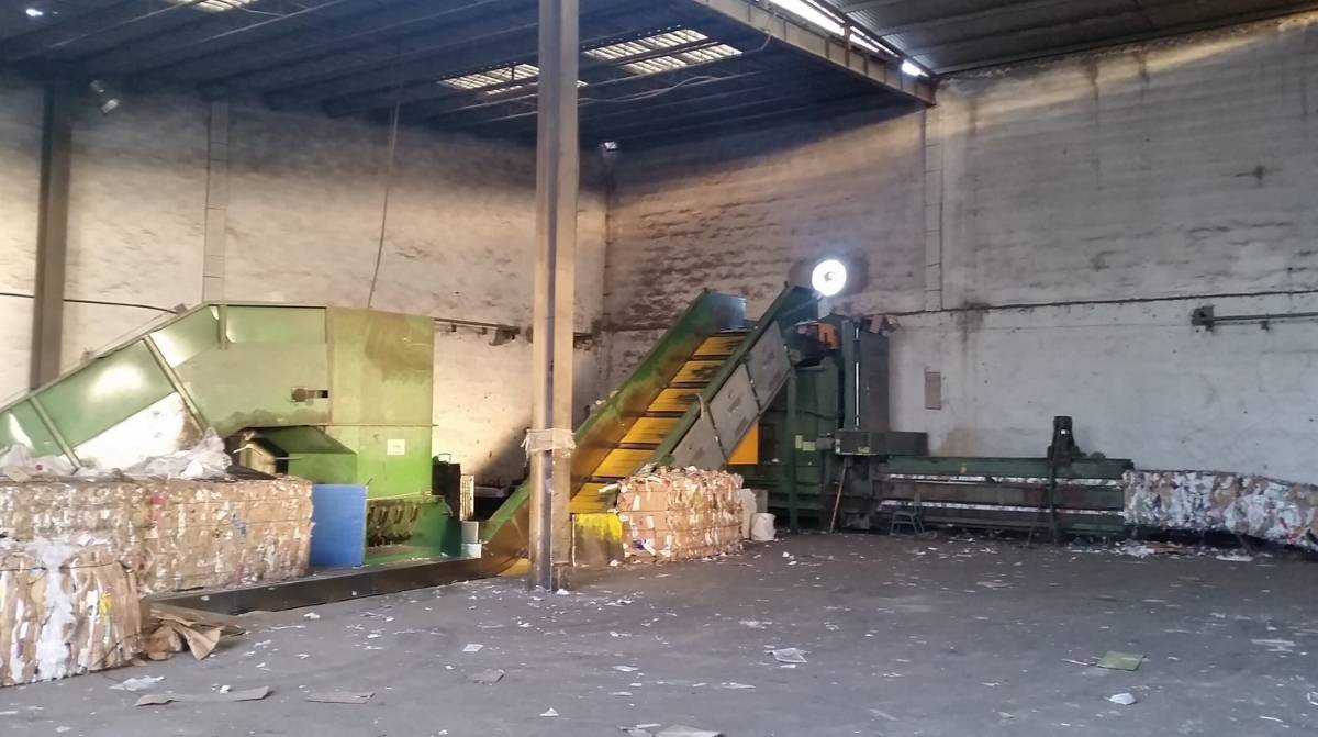 Planta de reciclaje de residuos en Gijón donde fue despedido un operario por llevarse chatarra en el maletero