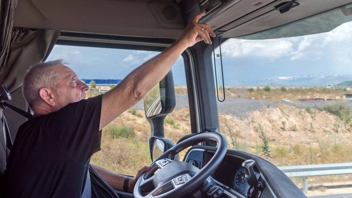 Conductor de camión al que la Justicia devuelve la pensión de incapacidad tras retirarla el INSS por una resonancia no realizada