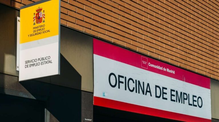 Oficina del SEPE donde se gestionan las prestaciones por desempleo para trabajadores con cinco años cotizados