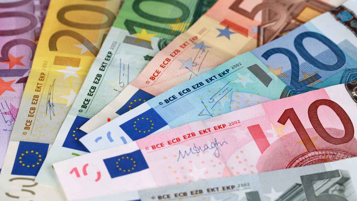 Billetes de euro utilizados para ilustrar las cuantías del Ingreso Mínimo Vital que paga la Seguridad Social.