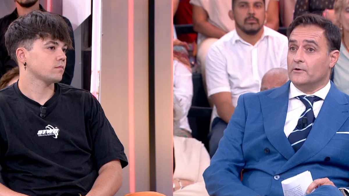 Camarero debate sobre trabajar los festivos y ampliar las vacaciones en hostelería