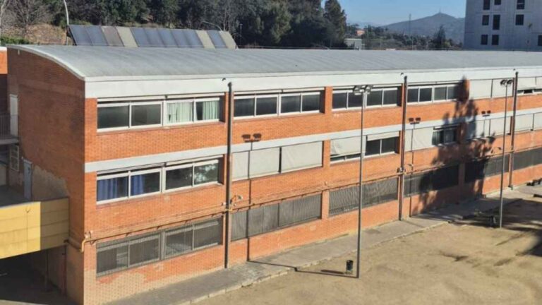 Centro público de Formación Profesional en Barcelona que amplía su oferta con nuevas plazas y estudios ferroviarios