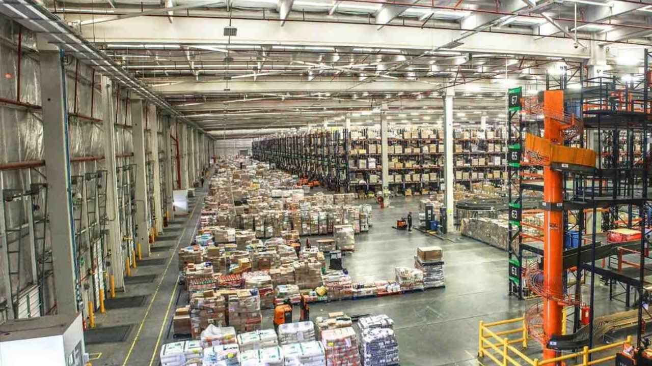 Randstad busca 69 trabajadores en Toledo para trabajar como mozo de almacén o carretillero con salario de hasta 12,53 euros por hora