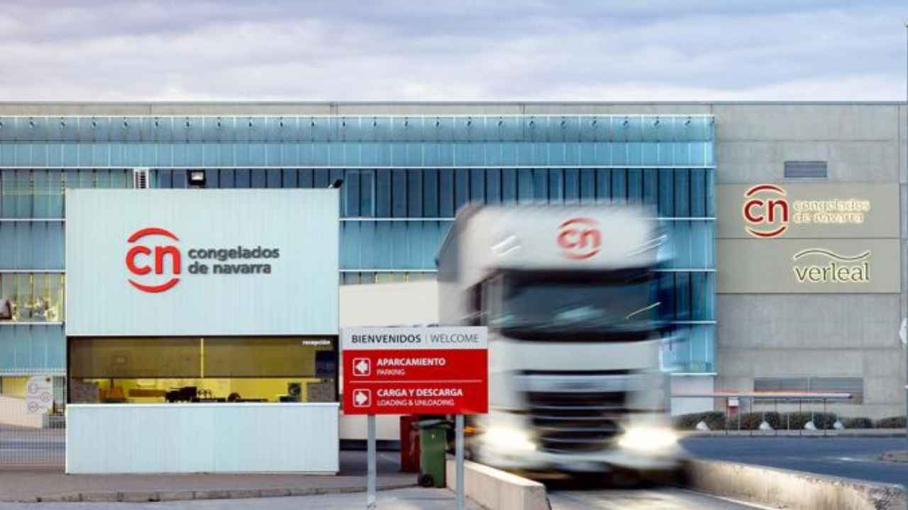 Randstad busca 100 operarios para Congelados de Navarra en Fustiñana: turnos rotativos