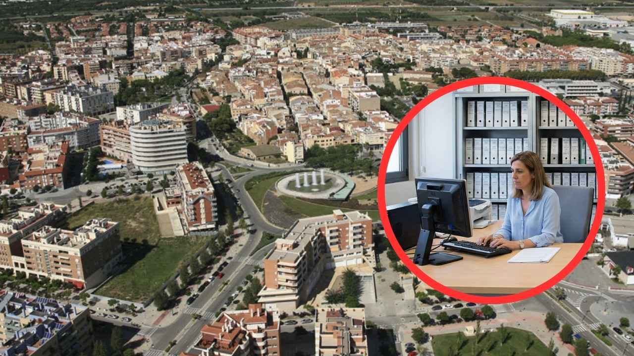 Vista de Vila-seca junto a una trabajadora en una oficina