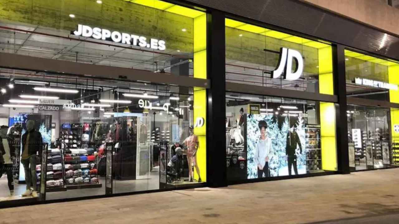 JD Sports busca 169 personas para tienda que cumplan con estos requisitos